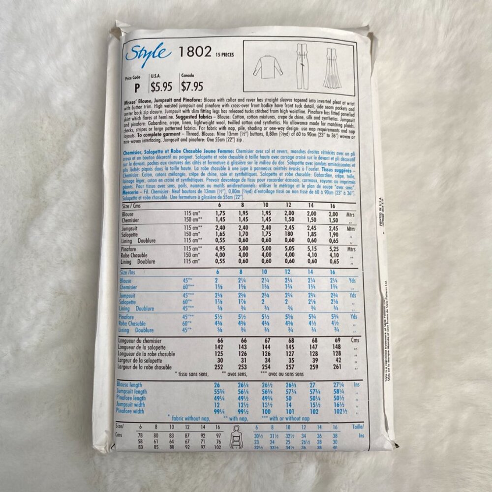 2 Style Sewing Patterns - Picture 3 of 5